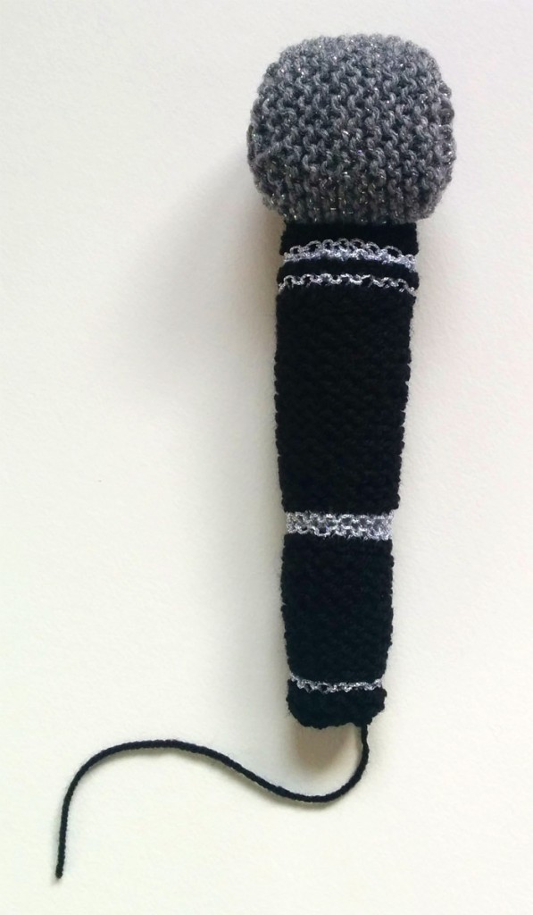 Knitted Microphone
