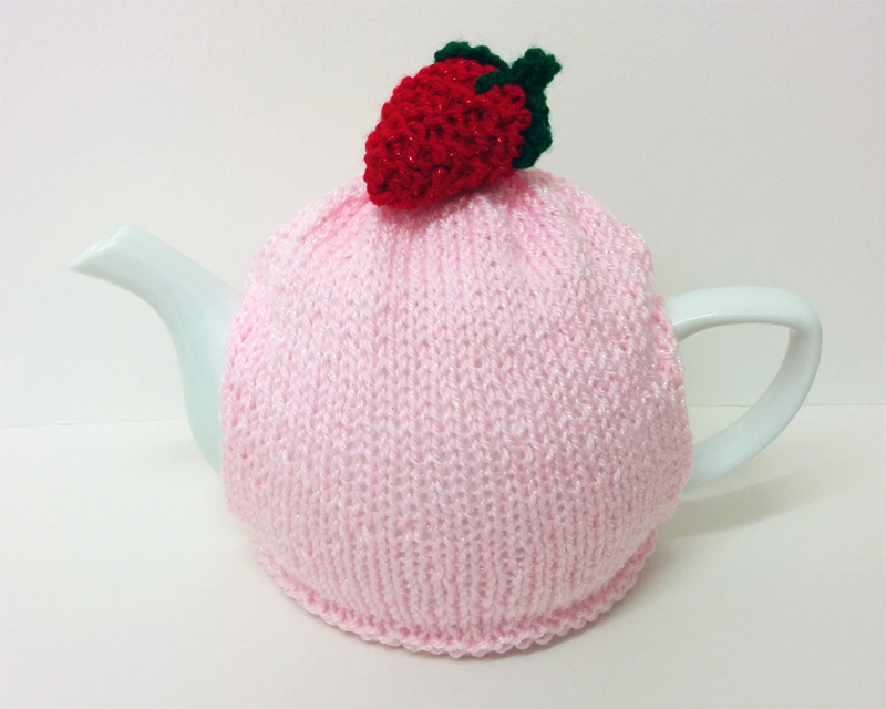 Strawberry Pink Tea Cosy1